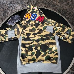 Bape pullover hoodie